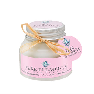Hyaluron Tagescreme Anti Age mit Lotusextrakt von Pure Elements im Tiegel 50ml – enthält echte, energetisch aufgeladene Bergkristalle zur Harmonisierung von Haut und Seele. Vegan, glutenfrei, BDIH-zertifiziert, tierversuchsfrei und in Deutschland hergestellt. Die Rezeptur basiert auf natürlichen Wirkstoffen.